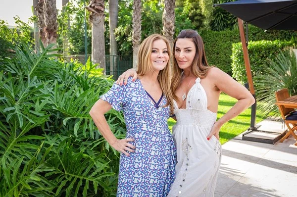 Ana Paula Gonçalves e Mônica Hial reúnem marcas em tardes de compras
