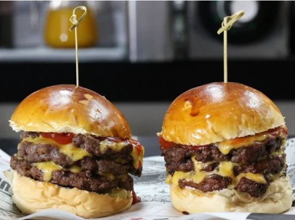 Conheça The Black Beef, hamburgueria alagoana que chegará a Brasília