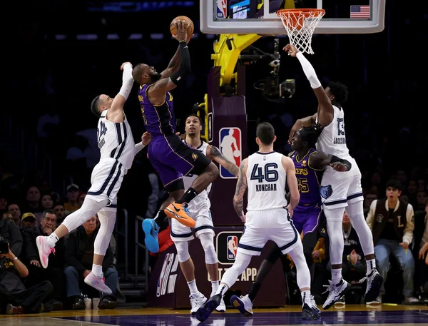 LeBron James Lakers