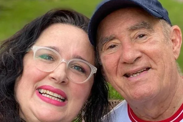 Foto colorida Lílian Aragão, esposa Renato Aragão - Metrópoles