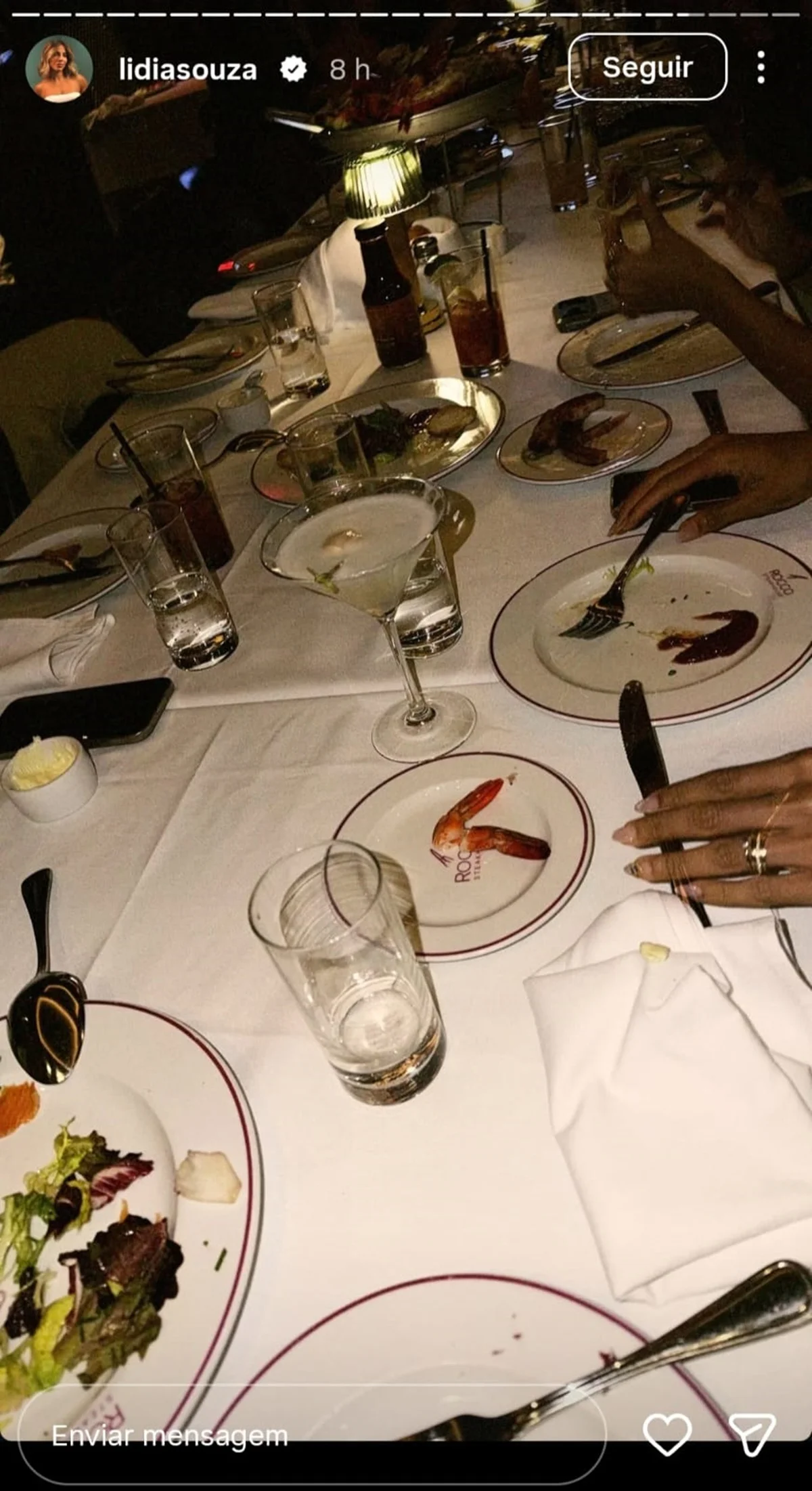 Amigos de Vini Jr. compartilharam imagens de jantar com Virginia Fonseca Amigos de Vini Jr. compartilharam imagens de jantar com Virginia Fonseca