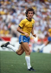 Zico esteve em campo pelo Brasil na Copa do Mundo de 1982