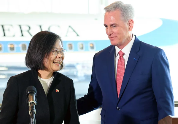 China promete “medidas fortes” contra aproximação entre EUA e Taiwan