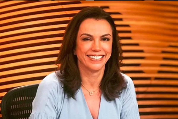 Ana Paula Araujo