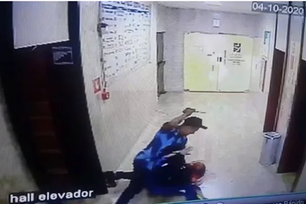 Tentativa de feminicídio com chave de fenda