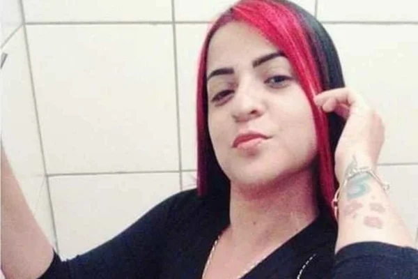 Jovem é encontrada morta dentro de cisterna com fio enrolado no pescoço no Acre