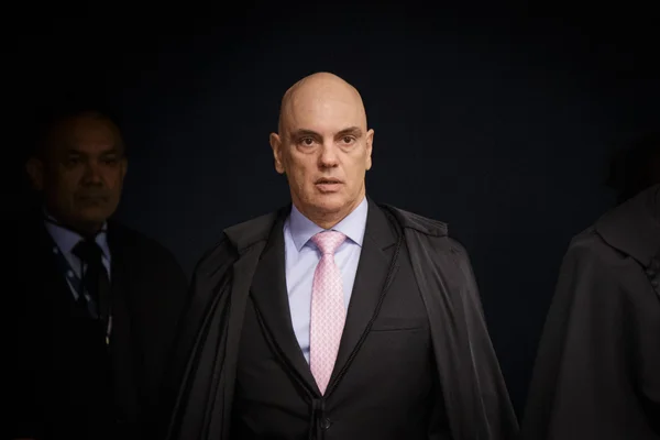 Alexandre de Moraes vota para condenar Bolsonaro e mais 7 réus por trama golpista STF Metropoles