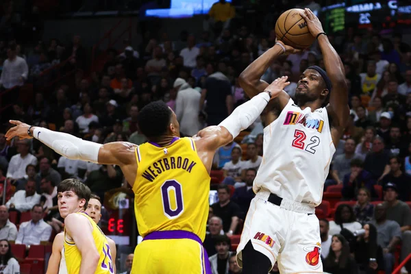 Jimmy Butler atuando pelo Miami Heat - Metrópoles