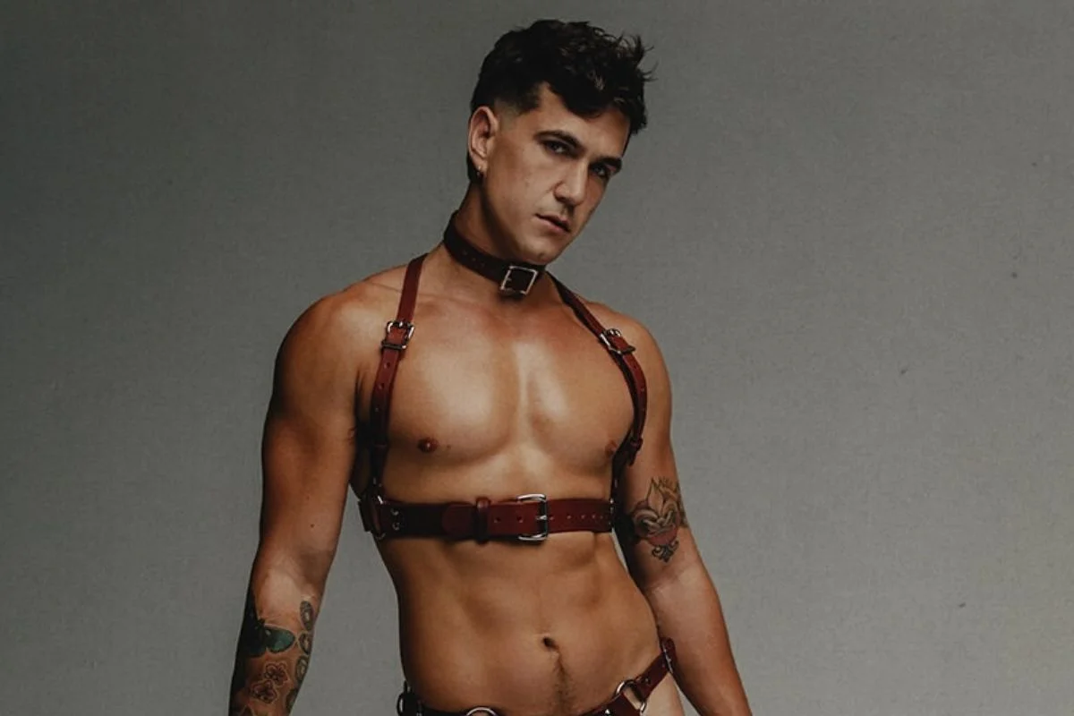Lucas Drake, que adotava o nome artístico LuLu LoveBottom, também era conhecido pelo pseudônimo Hunter Hardin nas redes sociais Lucas Drake, que adotava o nome artístico LuLu LoveBottom, também era conhecido pelo pseudônimo Hunter Hardin nas redes sociais