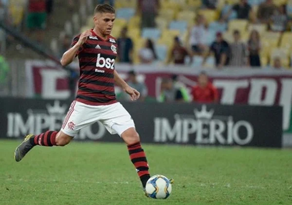 Flamengo reintegra Cuéllar e colombiano enfrenta o Inter nesta quarta