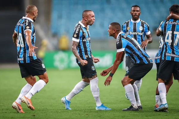Pandemia causa estragos e queda no valor de mercado de jogadores e clubes - destaque galeria Pandemia causa estragos e queda no valor de mercado de jogadores e clubes - destaque galeria