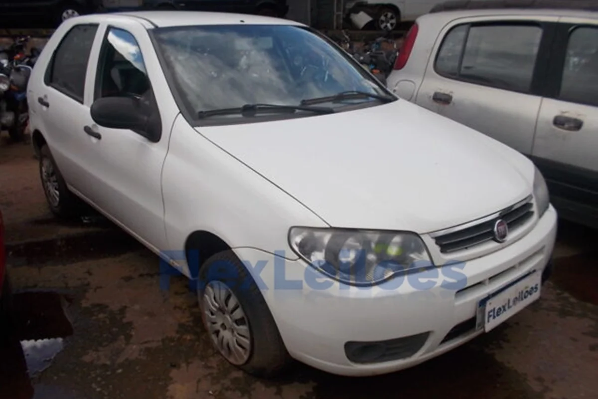 Fiat Palio Fire 2016 R$ 3,5 mil Fiat Palio Fire 2016 R$ 3,5 mil