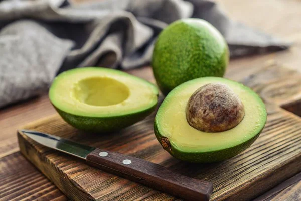 Avocado Toast em perigo: crise com abacate ameaça o querido prato