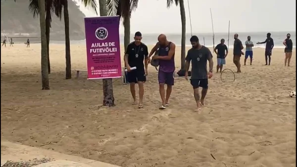 estelionato idosos goias futevolei rio