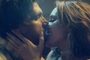 Léo Chaves e Rafa Kalimann no clipe Jessica Léo Chaves e Rafa Kalimann no clipe Jessica