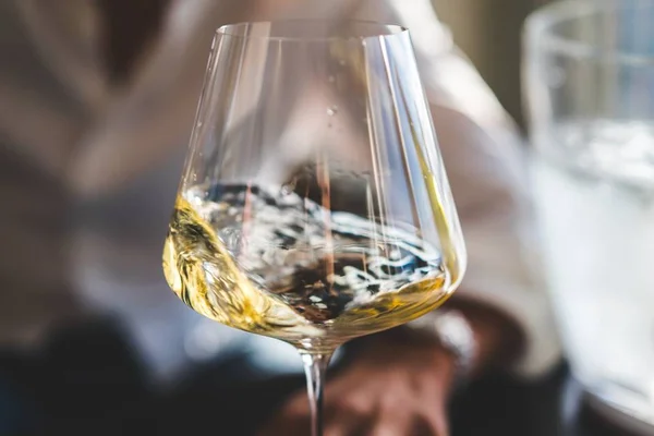 Aroma promove jantar harmonizado com vinhos da vinícola Louis Latour