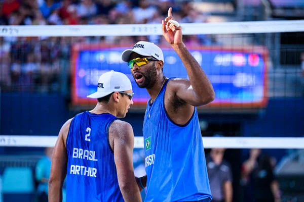imagem colorida de brasil do volei de praia - Metrópoles