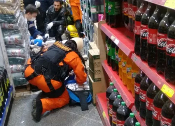 Cliente passa mal durante compras e morre dentro de supermercado no DF