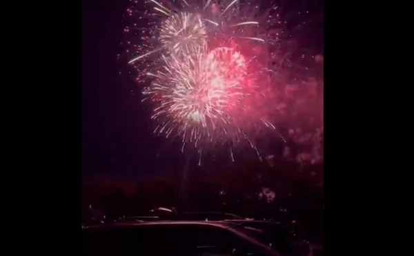 Covid-19: NY festeja com fogos o fim de medidas restritivas. Veja