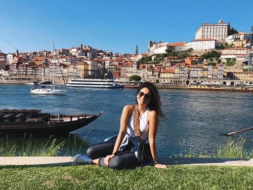 Fora do país, brasileiros vivem conquistas do retorno à “vida normal”