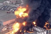 Incêndio em fábrica de solventes em Itaquaquecetuba Incêndio em fábrica de solventes em Itaquaquecetuba