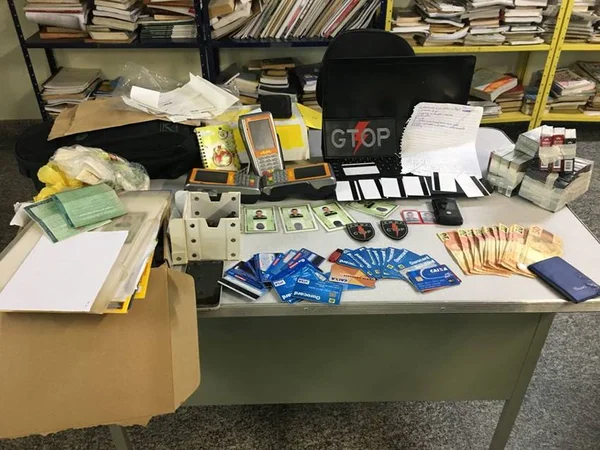 PMDF prende suspeito de falsificar cartões de crédito e RG