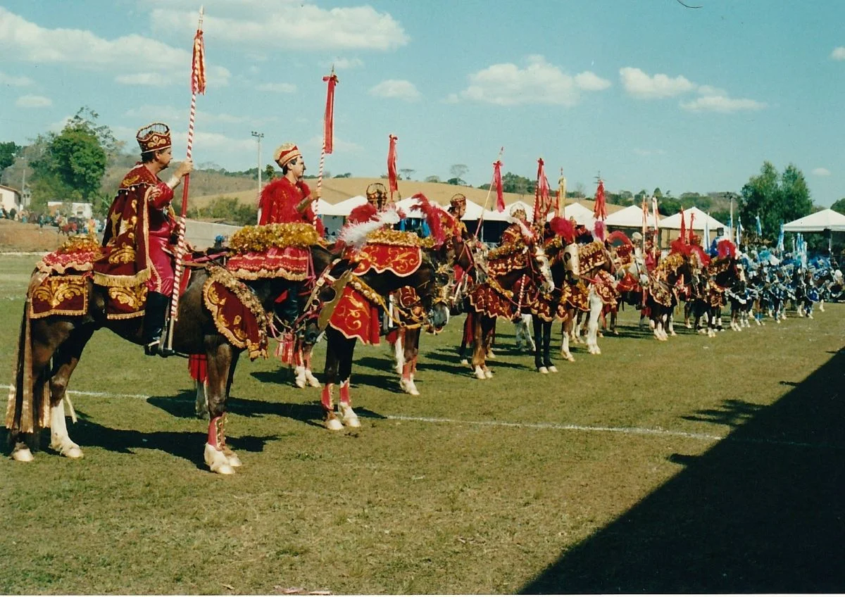 Cavalhadas de Corumbá de Goiás são realizadas desde 1752 Cavalhadas de Corumbá de Goiás são realizadas desde 1752
