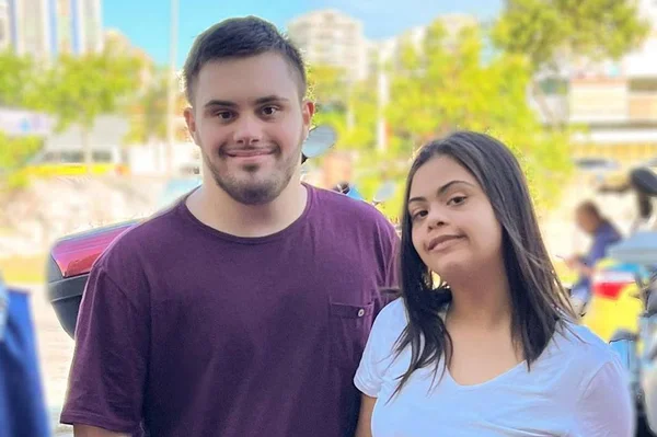 Ivy Faria, filha de Romário, assume namoro nas redes sociais
