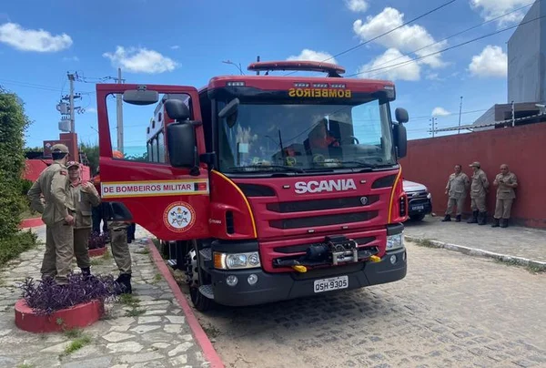 Incêndio Pousada Joao Pessoa Paraíba - Metrópoles