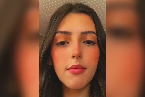 Quem era a estudante de nutrição morta a facadas em tentativa de estupro - destaque galeria