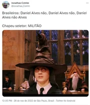 Internautas enchem a internet de memes após a confirmação de Éder Militão no time titular