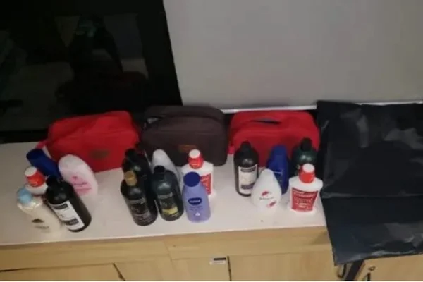 PF prende família com criança e 19 kg de cocaína em aeroporto