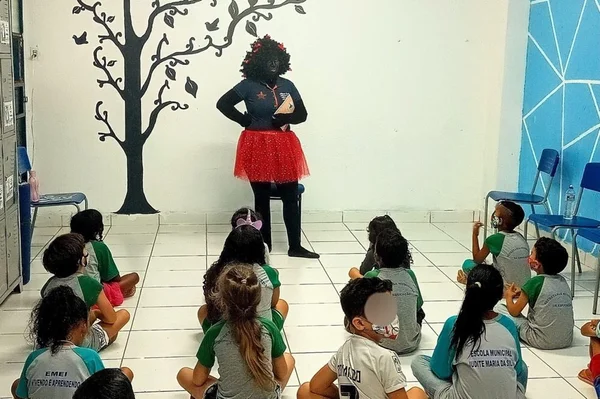 blackface escola valparaiso goias