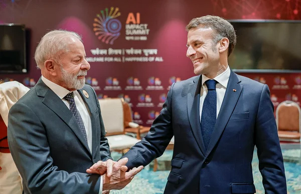 Lula e o presidente da França, Emmanuel Macron