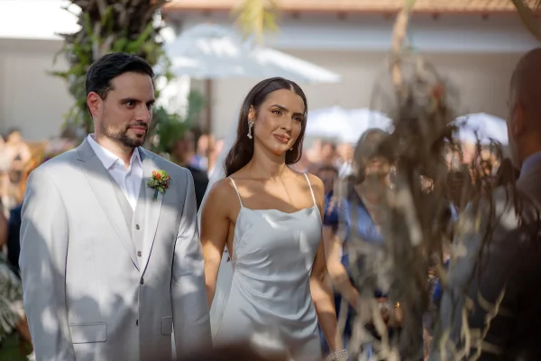 Paulo Tarso e Bruna Garcia dizem “sim” ao amor em belíssima cerimônia