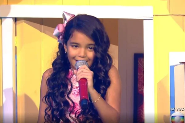 Mariah Yohana é eliminada no The Voice Kids e internet se revolta