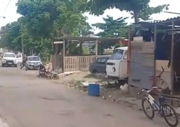 Policial persegue suspeito São Vicente
