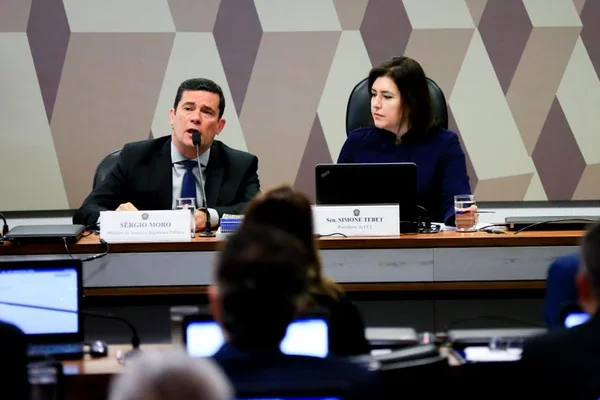 Análise: experiente em interrogatórios, Moro controlou o depoimento