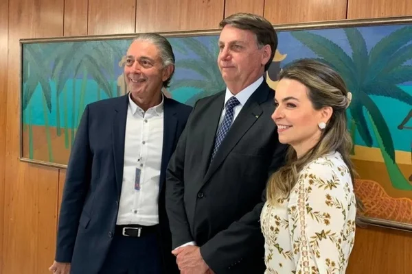 Restaurante de pedido de propina é de bolsonarista defensor de cloroquina