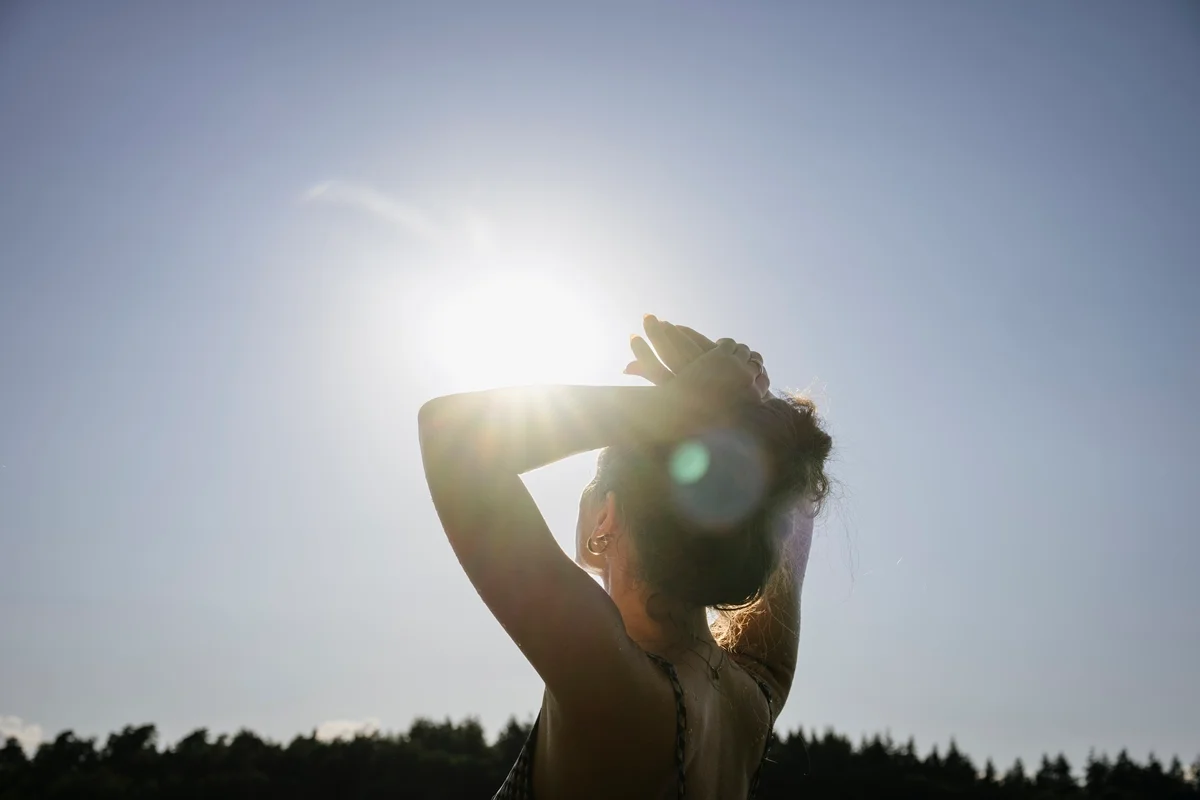 Até quem toma sol com frequência pode ter deficiência de vitamina D