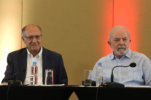 Chapa PT-PSB começa com “companheiro Alckmin” e “companheiro Lula”