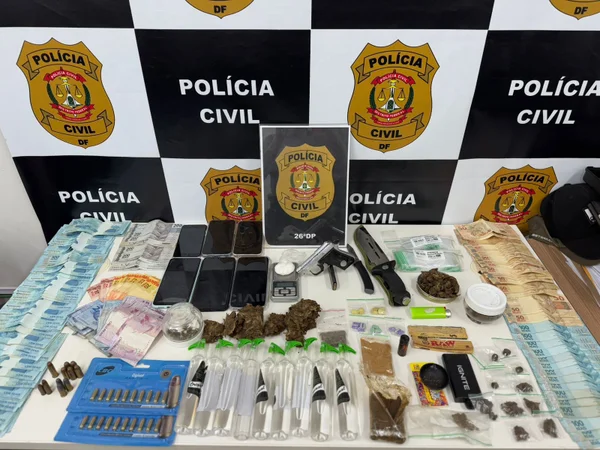Casal é preso por tráfico de drogas