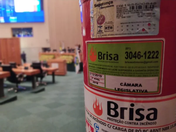Extintores da Câmara Legislativa estão vencidos desde dezembro