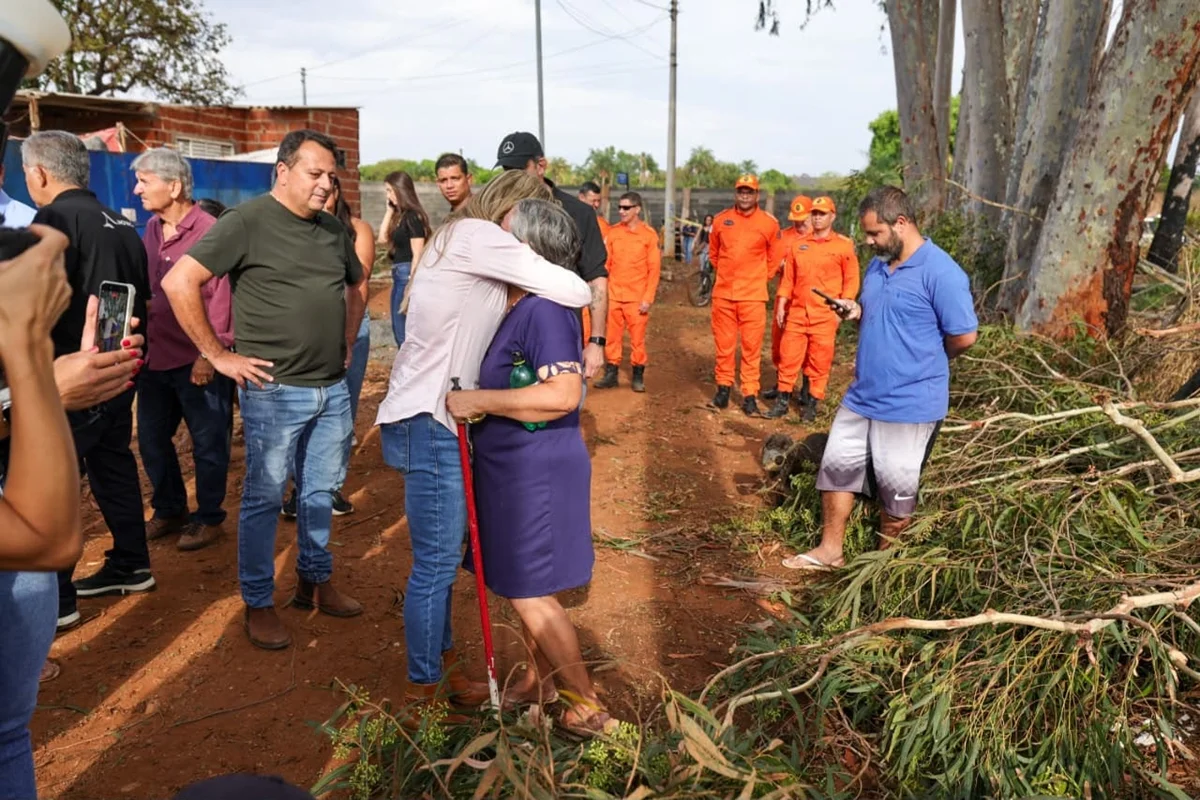 Famílias perderam tudo no acidente Famílias perderam tudo no acidente