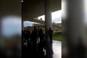 Celular de porteira condenada pelo 8/1 tinha vídeo feito dentro do Senado - imagem 2 Celular de porteira condenada pelo 8/1 tinha vídeo feito dentro do Senado - imagem 2