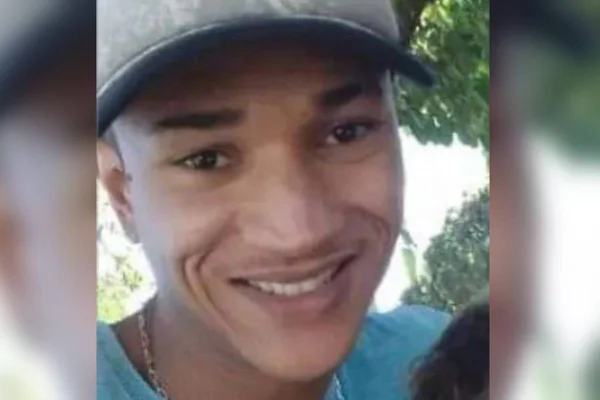 jovem morto após ser esfaqueado no dia do aniversário em goiás