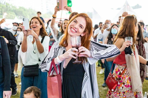 Taste Brasília Festiva acontece nos dias 27, 28, 29 de maio e 3, 4 e 5 de junho, com chefs renomados e os melhores restaurantes da capital, no Pontão do Lago Sul