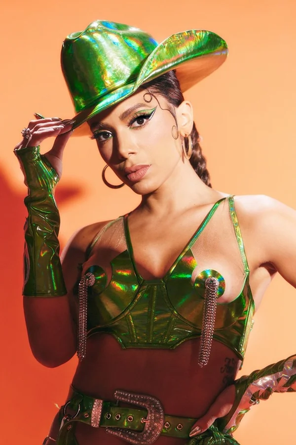 Produção de Krisna para Anitta