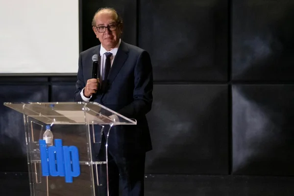 Gilmar Mendes: perdedores devem “lamber as feridas” e fazer oposição
