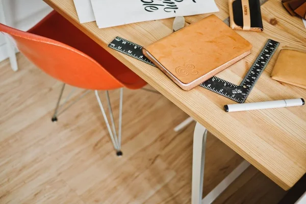 Escrivaninha para home office